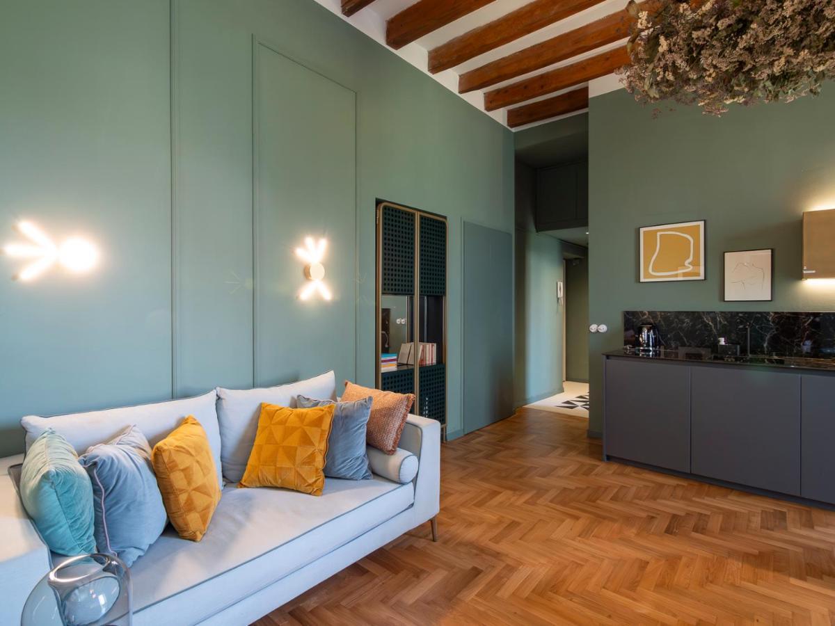 Luxury Apartment In Isola - Ca24 Milan Bagian luar foto