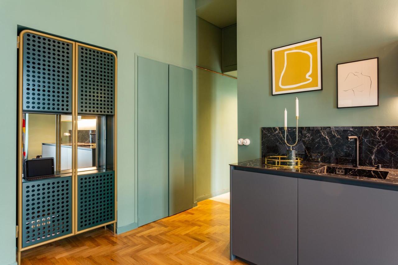 Luxury Apartment In Isola - Ca24 Milan Bagian luar foto